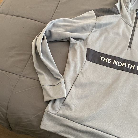 Men’s The North Face 1/2 Zip Pullover Hoodie Worn 2 times - Picture 3 of 10